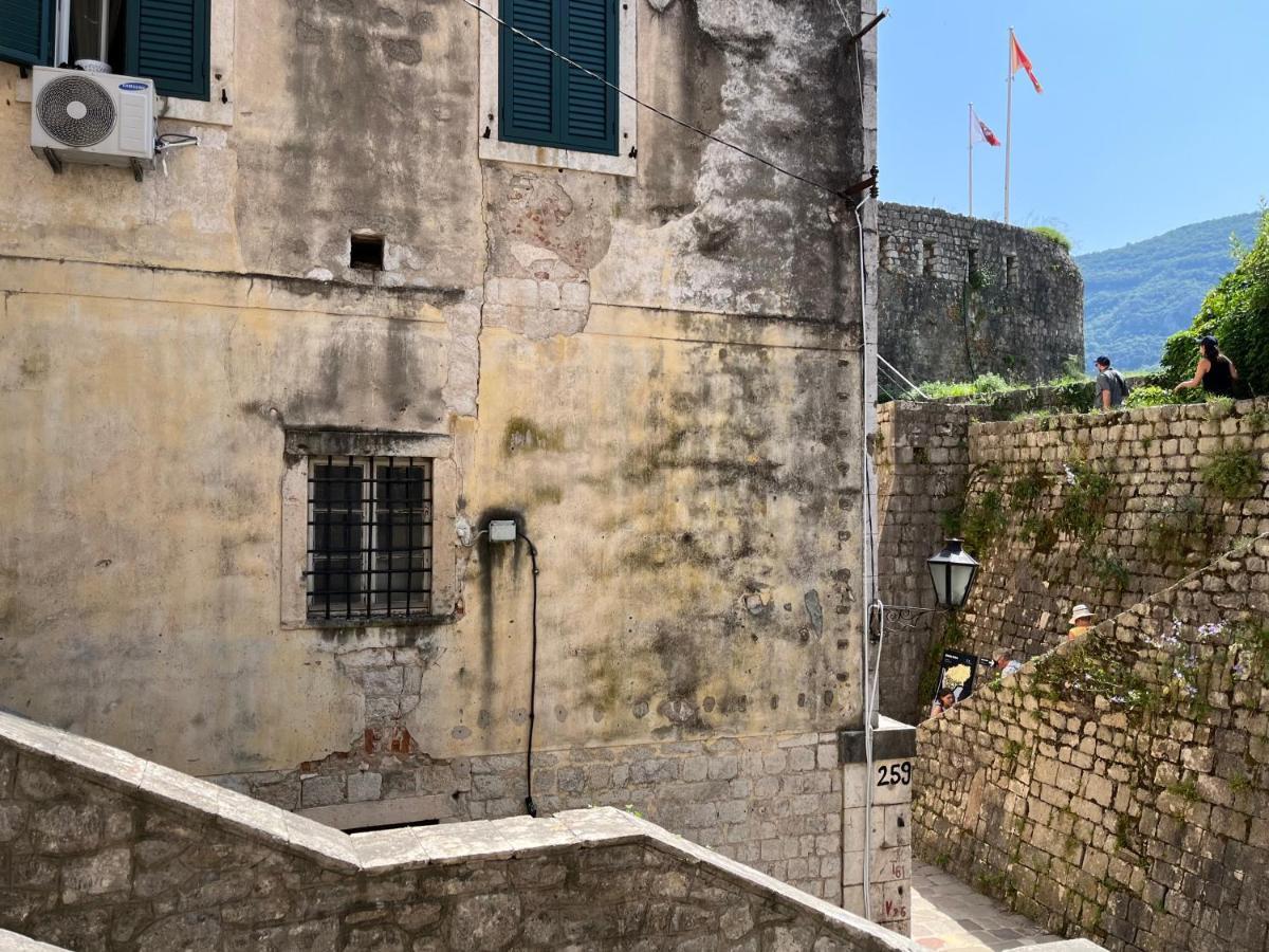 South Gate Apartments 262 Kotor Kültér fotó